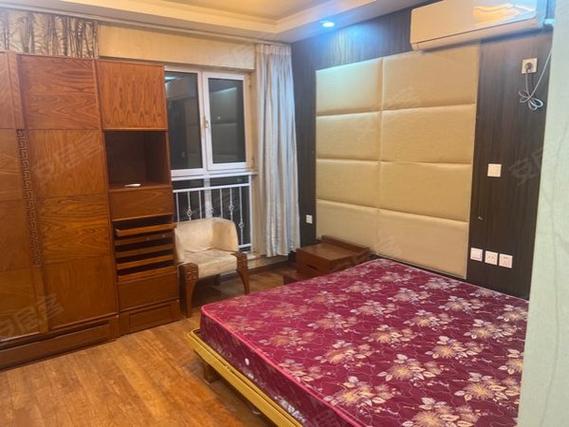 临沂兰山区蓝湾国际二手房价格A区