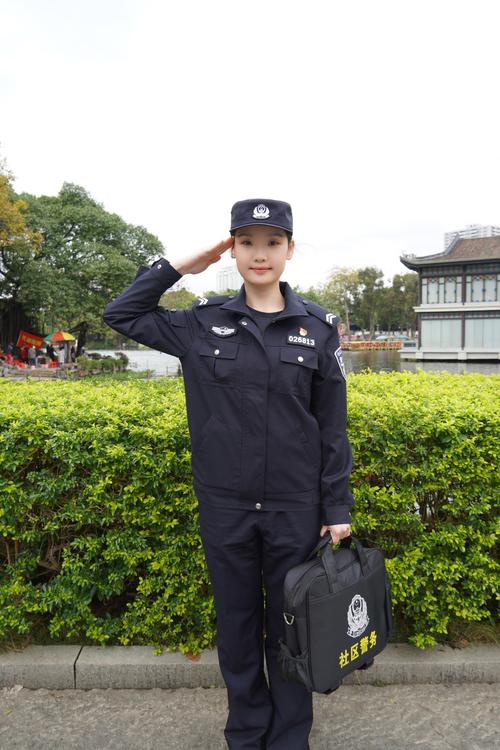 成都东寺社区 社区民警