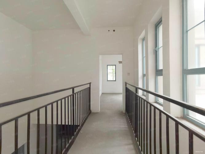 中海国际社区别墅二手房