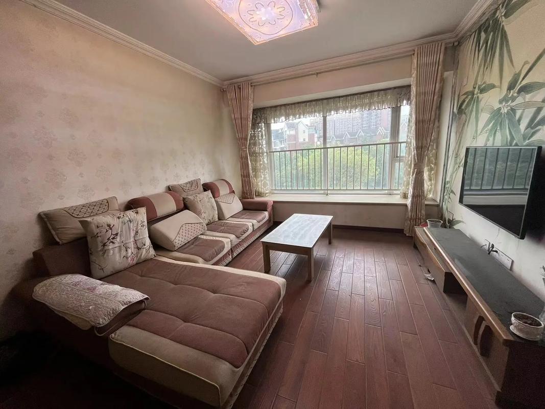 邛崃300以下租房信息