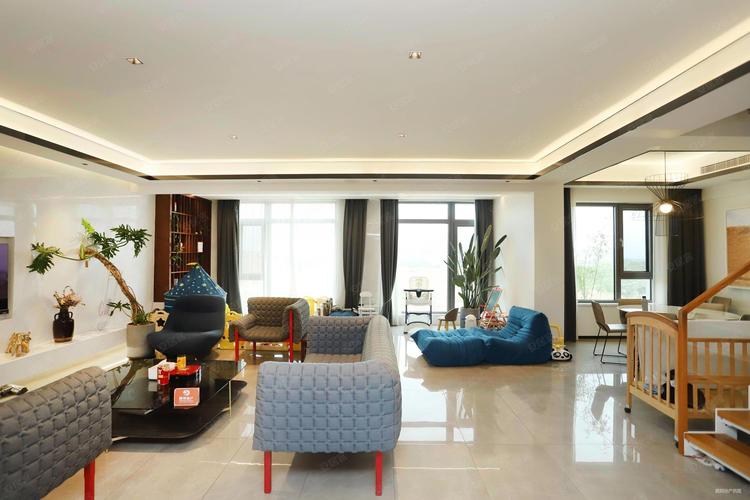 乌鲁木齐绿地城二手房价格