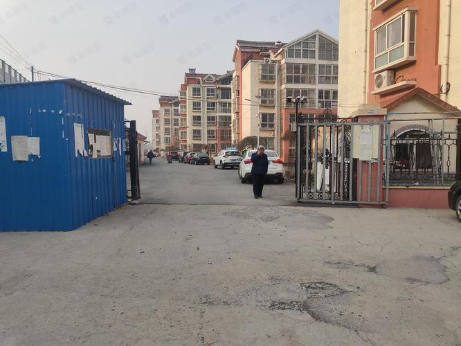 老屯铁路小区所在社区