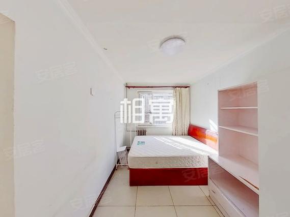 东八里庄西里二手房价格