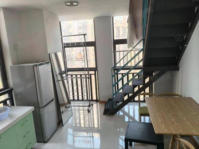 文一名门湖畔二手房价格