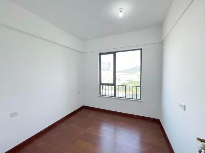 胶南珠海三区二手房价格