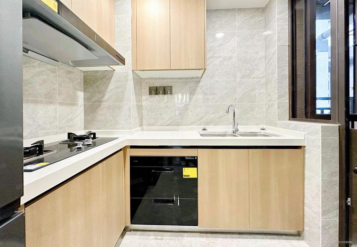 新津岳店社区套三出租