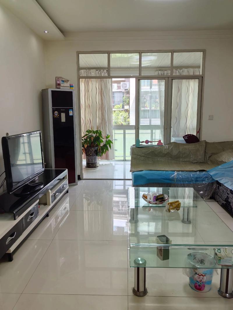 武汉荷叶山社区二手房