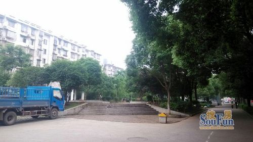 关山鼓风社区二手房价