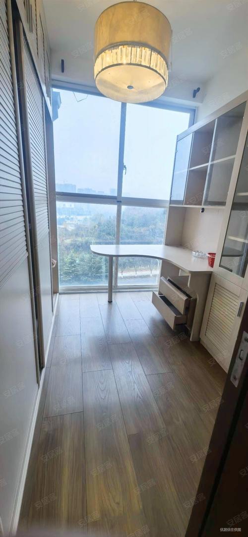 济南中铁逸都二手房价格