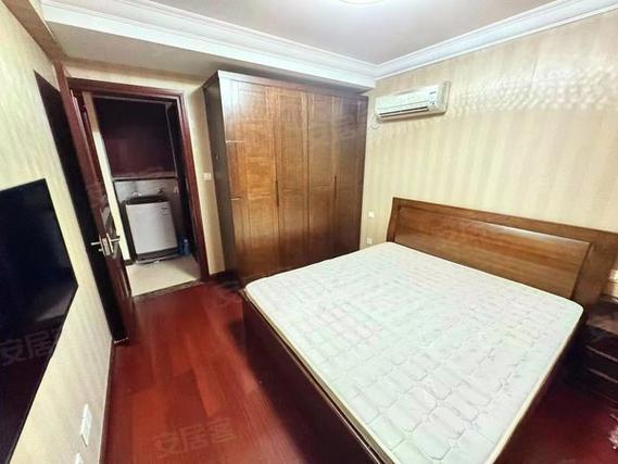 绿城蓝庭东区二手房价格