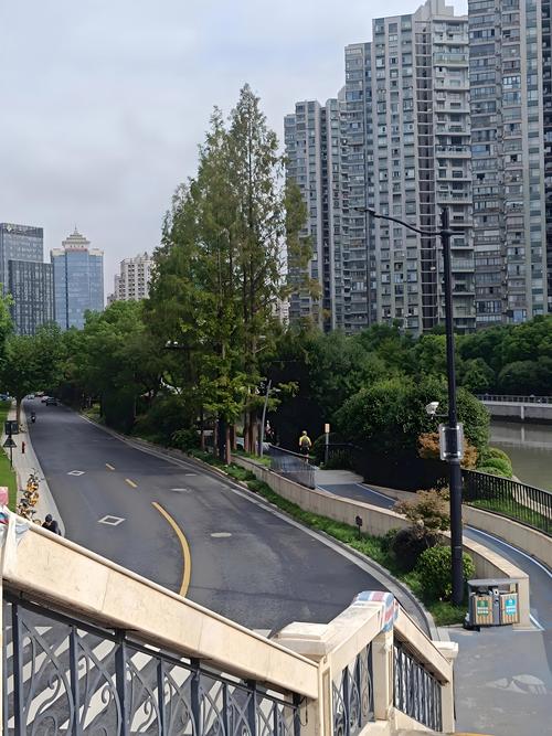 滨江浦沿街道江南社区