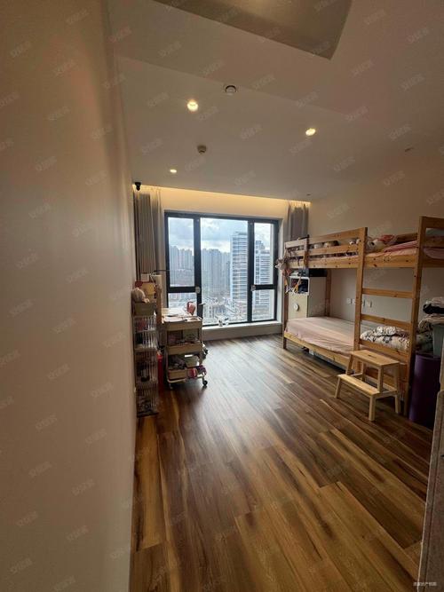 龙湖水晶郦湾二手房价格