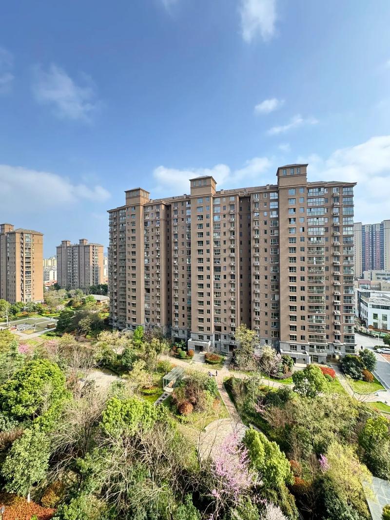 骏景华庭属于哪个社区