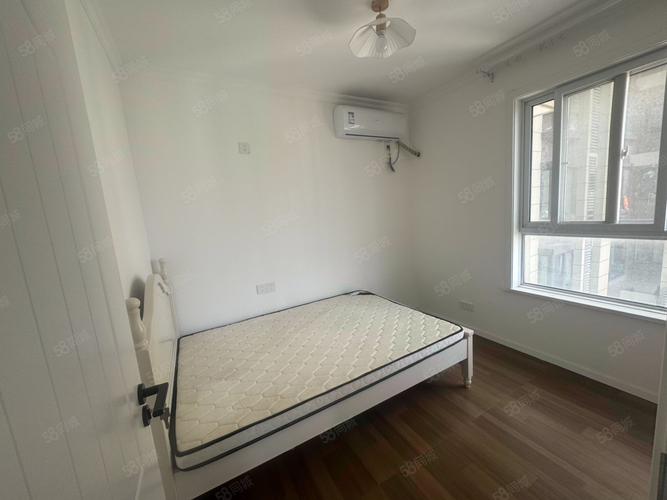 英郡年华国际社区房价