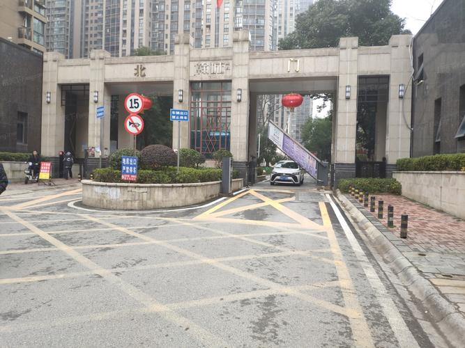 城投瀚城属于哪个社区