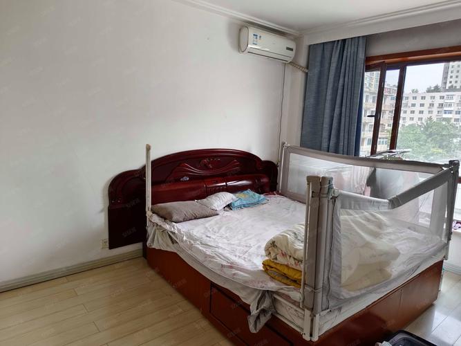 东方国贸附近租房信息