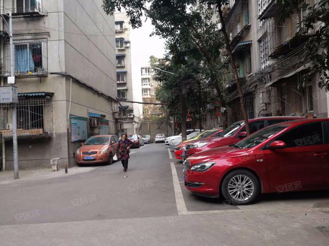 成都怡福社区是安置房