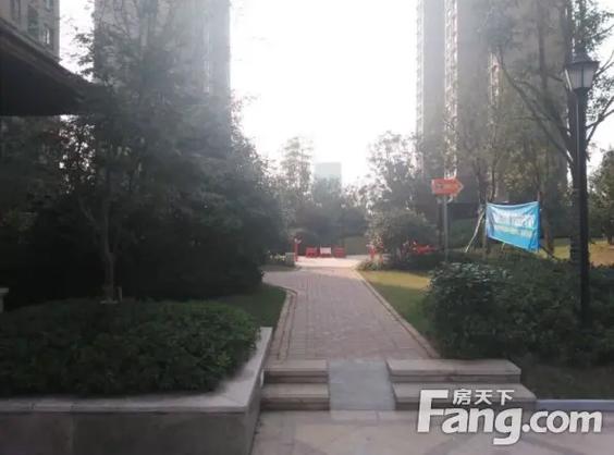 南京香溢紫郡路西社区