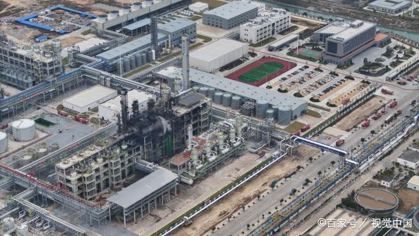 中航国际社区 化工厂