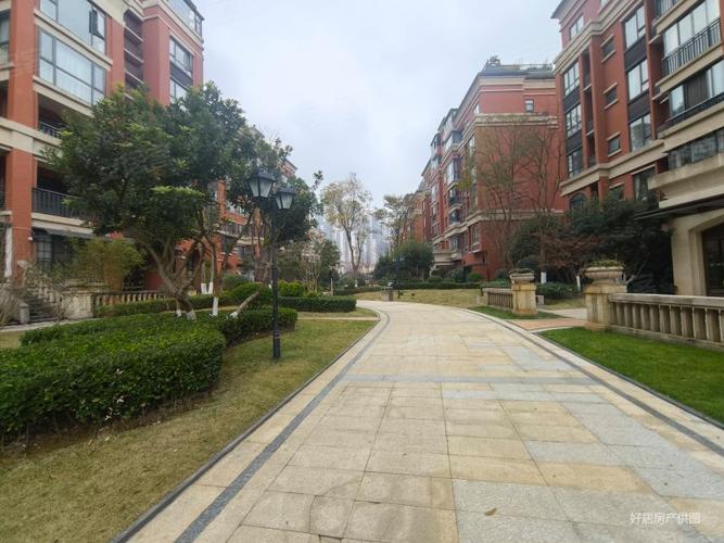 华润国际社区E区交房