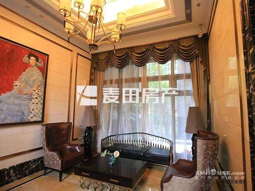 海峡国际社区车位出售