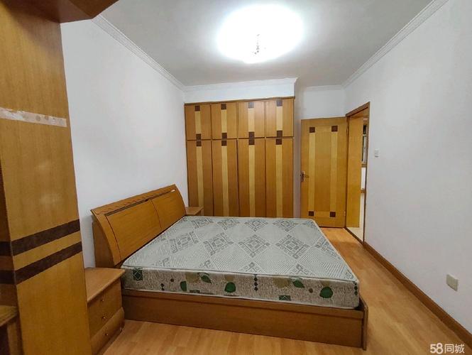 成都草堂名城租房信息