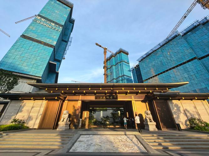 融创侯潮府 归心社区