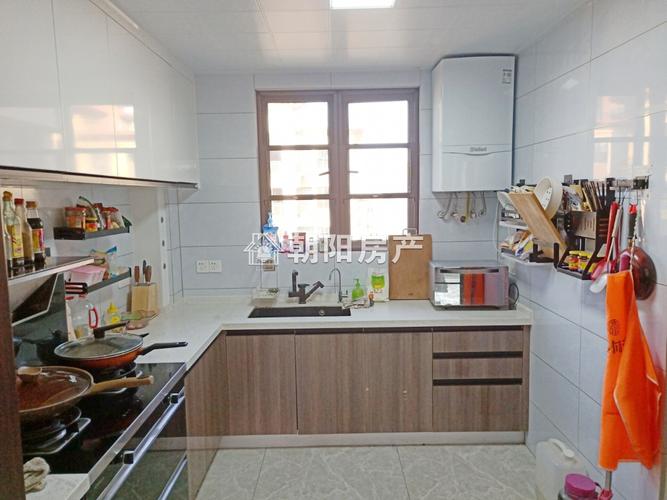 滨湖东方蓝海二手房价格