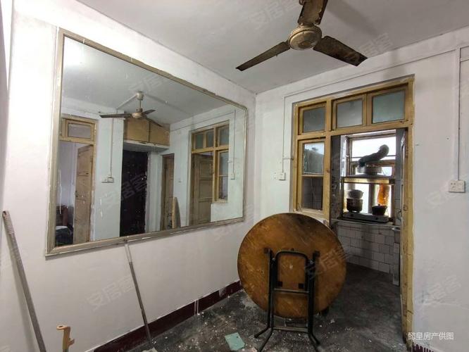 春都路33号二手房价格