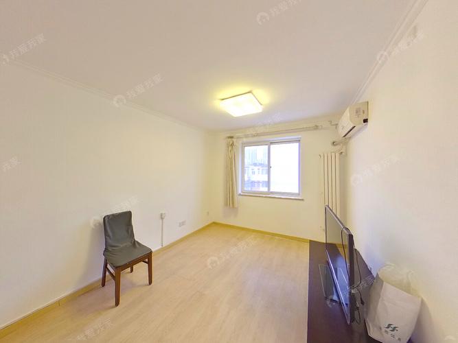 石景山区鲁谷二手房价格