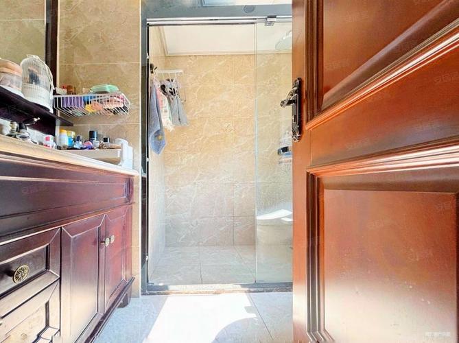 东方惠城b区二手房价格