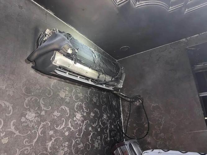 荷花里社区空调爆炸