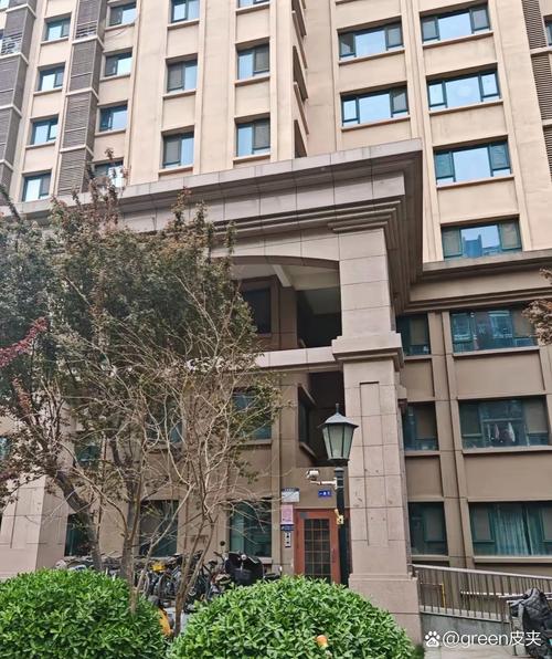 太原察院后社区楼房