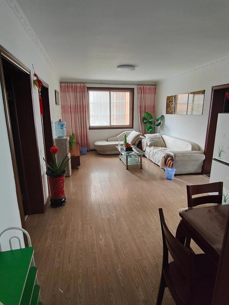 东方医院附近租房信息