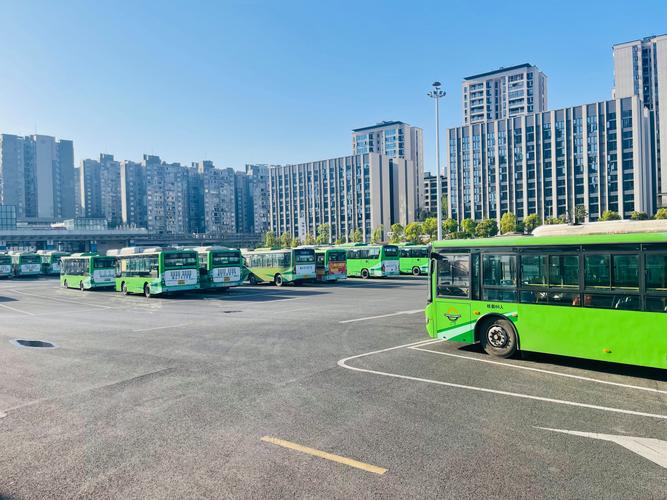 龙湾国际社区 交通